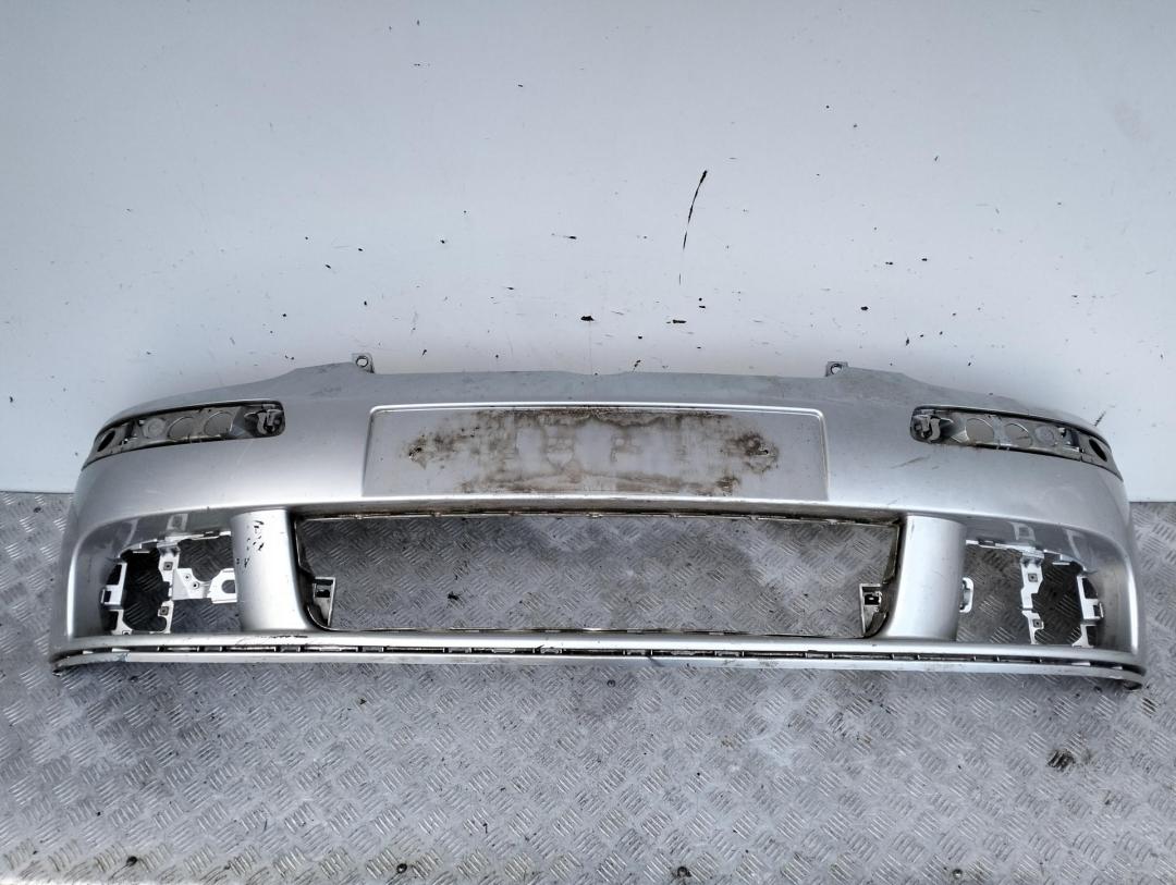 бампер передний Volkswagen Golf-5 2003, FSI, бензин, серый, хетчбэк 3 дв., 1K0807217F