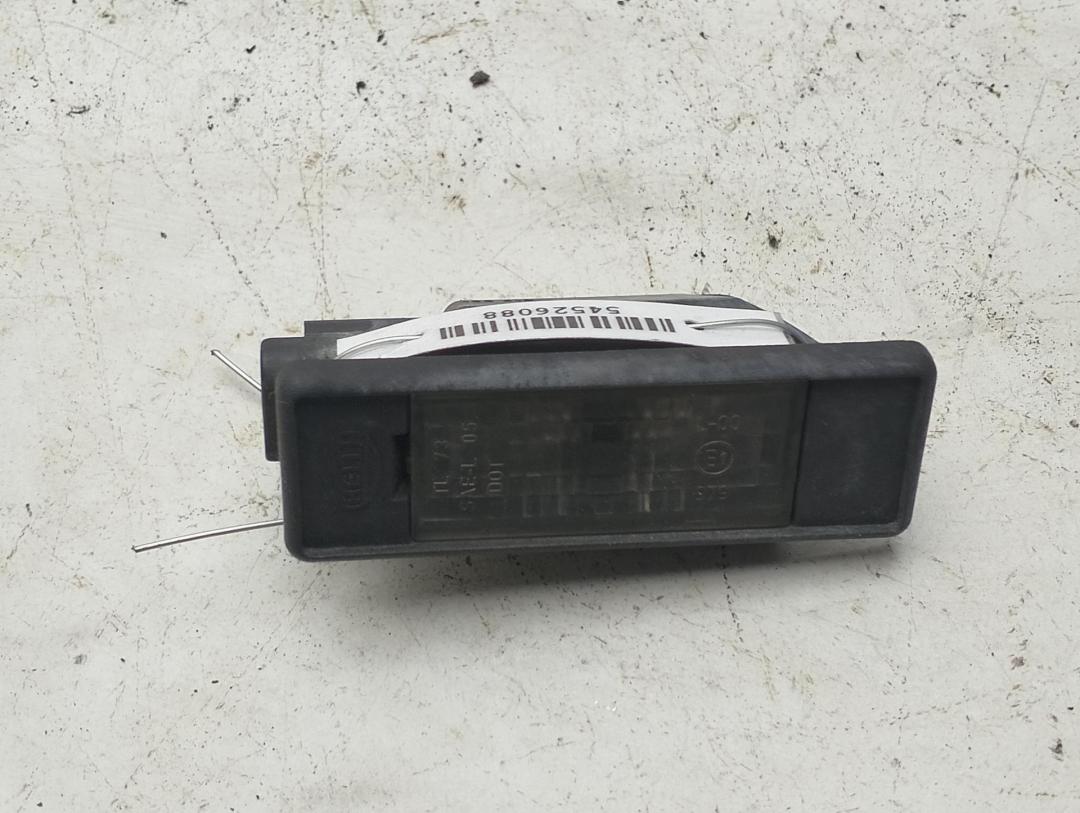 подсветка номера Peugeot 407 2007, 2.0 л., дизель, МКПП, серый, седан, 153012