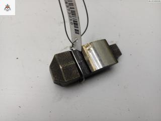 коромысло клапана (рокер) Opel Vectra B 1996, 1.6 л., бензин, МКПП, зелёный, седан