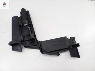 крепление фары левой BMW 3 серия E46 [рестайлинг] 2002, 2.5 л., бензин, АКПП, серый, седан, 1301073017