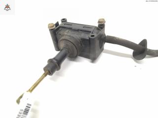 Активатор (привод) замка двери задней левой Mercedes-Benz E-Класс W124 [рестайлинг] 1989, 2.5 л., дизель, МКПП, белый, седан