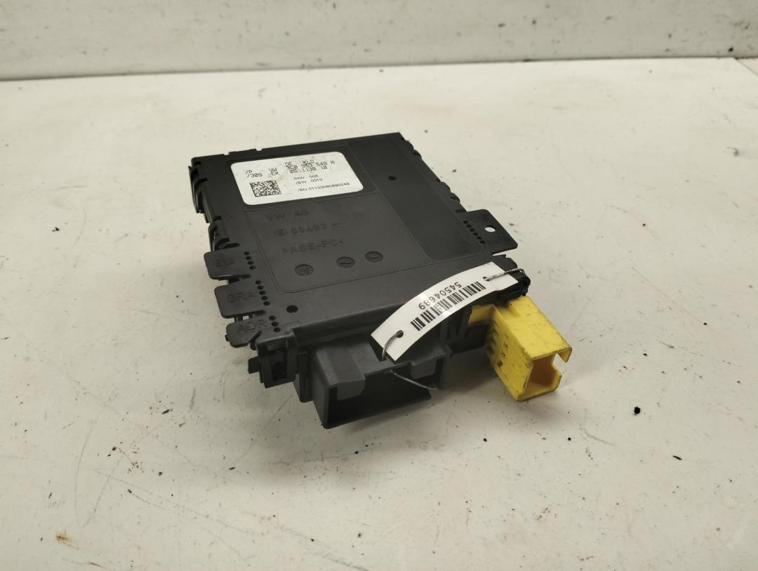 блок управления (другие) Volkswagen Passat B6 2006, 2.0 л., бензин, МКПП, синий, универсал, 3C0953549A