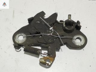 замок капота Citroen Xantia 1 поколение 1996, 1.8 л., бензин, МКПП, красный, хетчбэк 5 дв.