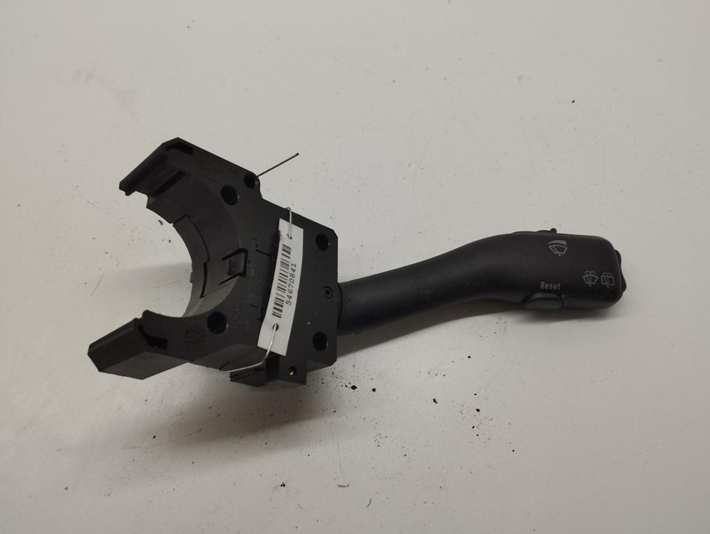 переключатель дворников Audi A6 C5 1998, 2.4 л., бензин, МКПП, синий, универсал