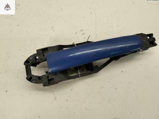 ручка наружная передняя правая Volkswagen Golf 4 поколение 1998, 1.6 л., бензин, МКПП, синий, хетчбэк 5 дв., 3B0837886