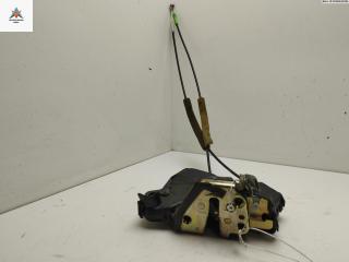 замок двери передней правой Toyota Corolla 9 поколение (E120/E130) 2003, 2.0 л., дизель, МКПП, чёрный, хетчбэк 5 дв., 622030