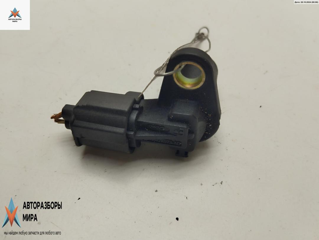 датчик распредвала Ford Mondeo 3 поколение 2002, 2.0 л., бензин, АКПП, серый, седан, 1S7F12K073AD - фото №1