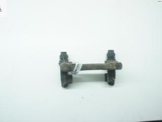 скоба суппорта Ford Galaxy 1 поколение [рестайлинг] 2001, 1.9 л., дизель, МКПП, серый, минивэн