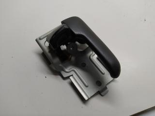 ручка внутренняя задняя правая Mazda 323 BA 1997, 1.5 л., бензин, МКПП, красный, хетчбэк 5 дв.