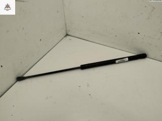 амортизатор крышки багажника (3-5 двери) Volkswagen Passat B5 1998, 1.6 л., бензин, МКПП, синий, универсал, 1J6827550