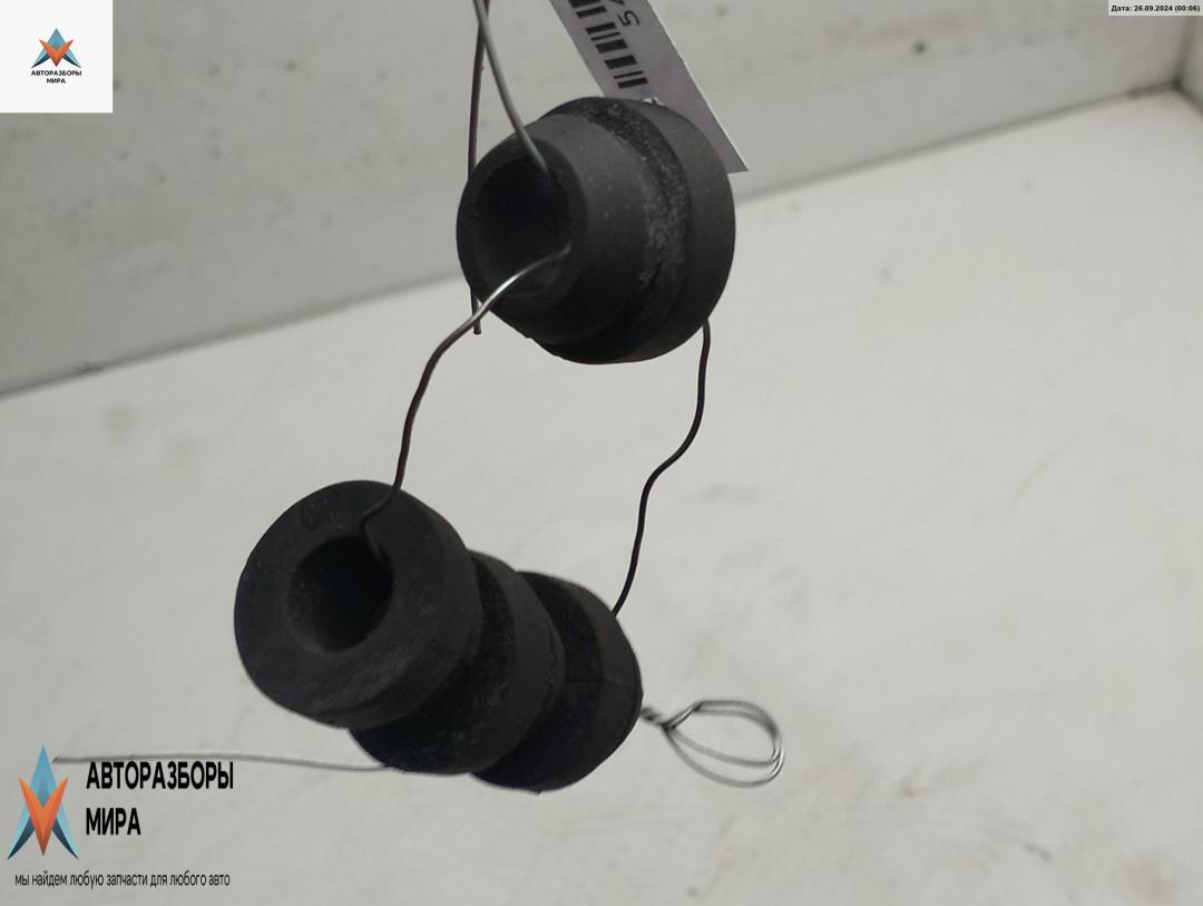 кронштейн радиатора Peugeot 307 1 поколение 2002, 1.6 л., бензин, МКПП, серый, хетчбэк 3 дв., 962867788 - фото №1