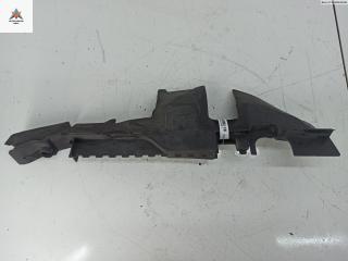 диффузор вентилятора Audi A4 B6 2002, 2.4 л., бензин, МКПП, синий, кабриолет, 8H0121284