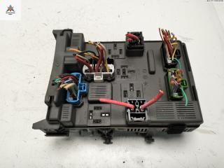 блок предохранителей Renault Laguna 2 поколение [рестайлинг] 2006, 2.0 л., бензин, МКПП, зелёный, универсал, 8200371614