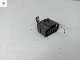 разъем (фишка) проводки Audi A6 4B/C5 [рестайлинг] 2004, 2.5 л., дизель, МКПП, чёрный, универсал, 1J0973724