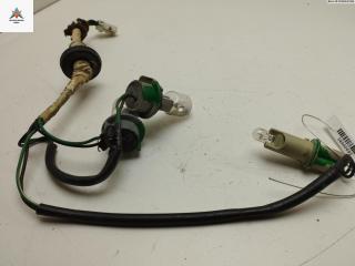 Патрон лампы фонаря Mitsubishi Space Runner 2 поколение 1999, 2.0 л., бензин, МКПП, синий, минивэн