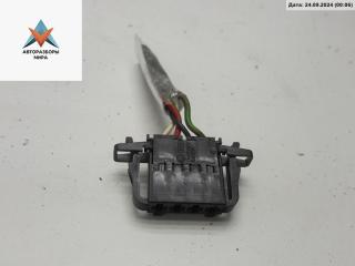 разъем (фишка) проводки Volkswagen Golf 4 поколение 1998, 1.4 л., бензин, МКПП, белый, хетчбэк 5 дв., 1J0972704