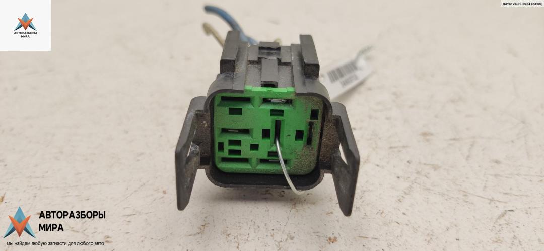 разъем (фишка) проводки Citroen C5 1 поколение 2002, 2.0 л., бензин, АКПП, синий, универсал, 9628377780 - фото №1