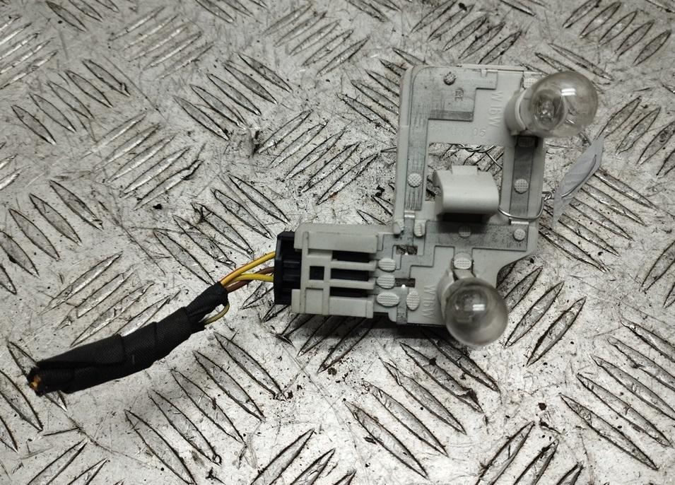 панель заднего левого фонаря BMW 5 E60/E61 2005, 2.5 л., бензин, АКПП, серый, универсал, 6935332