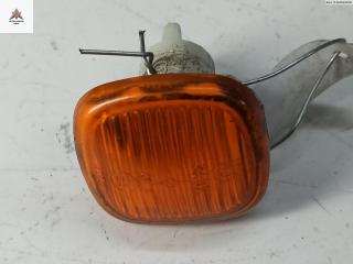 повторитель передний левый Audi A4 B5 1995, 1.6 л., бензин, МКПП, синий, седан, 4D0949101