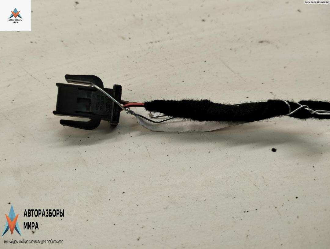 разъем (фишка) проводки Volkswagen Passat B5 1999, 1.8 л., бензин, МКПП, чёрный, седан, 893971632 - фото №1