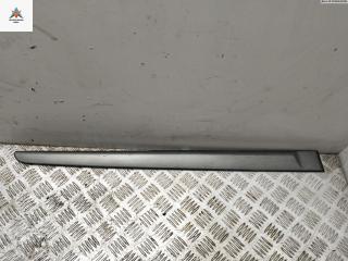 молдинг двери задней правой Renault Laguna 2 поколение 2001, 1.9 л., дизель, МКПП, серый, хетчбэк 5 дв., 8200036023