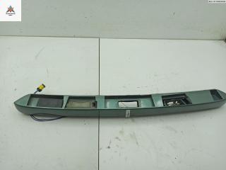 накладка подсветки номера Renault Megane 2 поколение 2003, 1.6 л., бензин, МКПП, зелёный, универсал, 8200140480