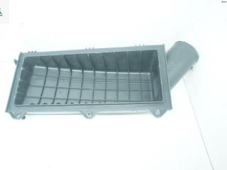 корпус воздушного фильтра Ford Mondeo 3 поколение 2001, 2.0 л., дизель, МКПП, серый, универсал, 1S719600B1