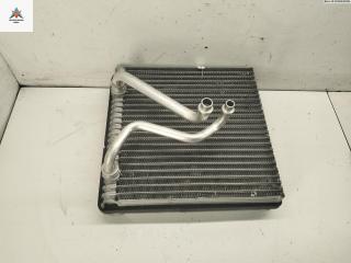 радиатор отопителя (печки) Volkswagen Touran 1 поколение [2-й рестайлинг] 2010, 1.9 л., дизель, МКПП, белый, минивэн