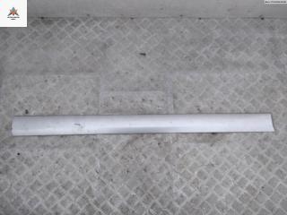 молдинг двери передней левой Opel Omega B [рестайлинг] 2000, 2.5 л., дизель, МКПП, серый, универсал, 90566961