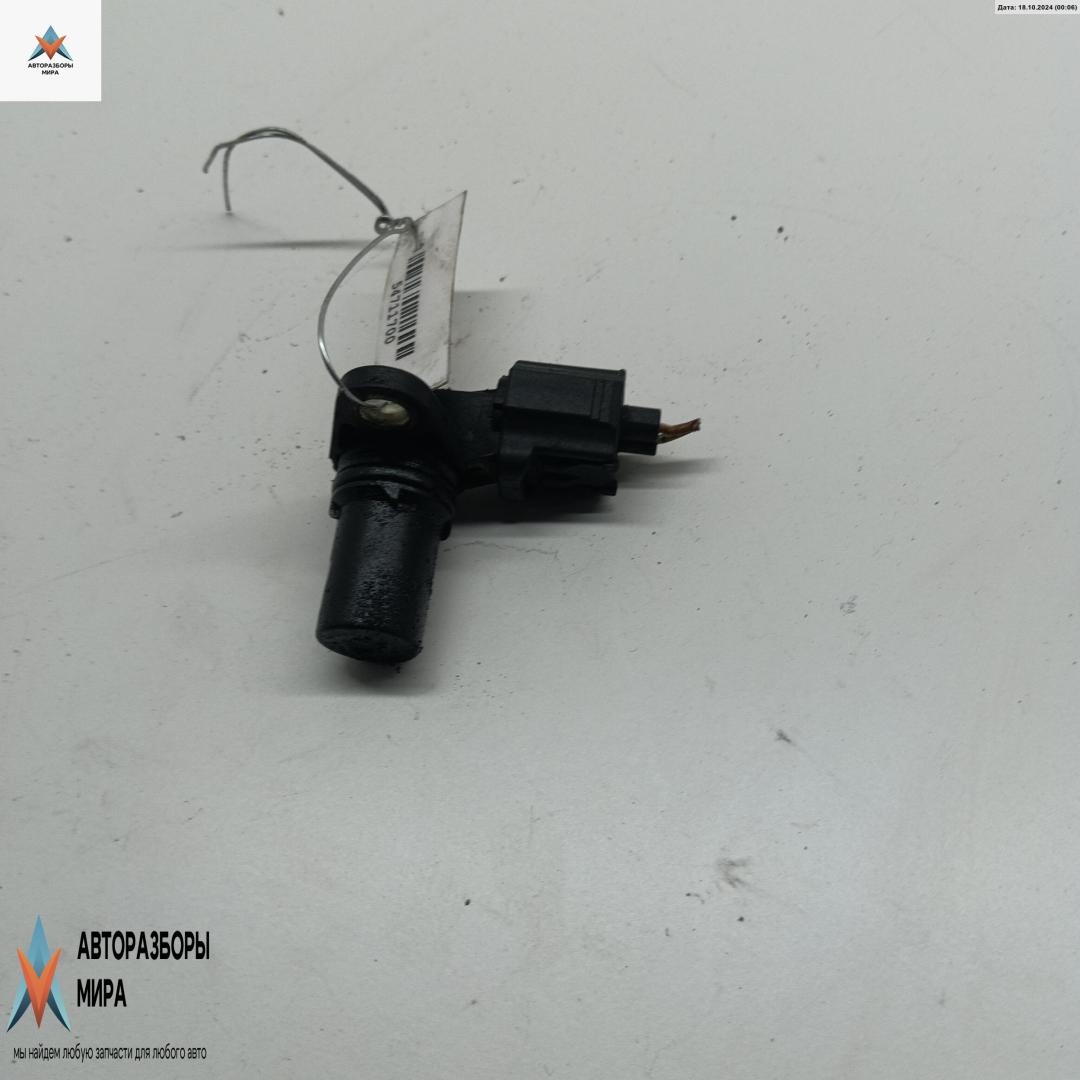 датчик распредвала Ford Mondeo 3 поколение 2002, 2.0 л., бензин, МКПП, серый, хетчбэк 5 дв., 1S7F12K073AD - фото №1