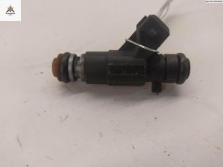 форсунка Volkswagen Golf 3 поколение 1997, 1.4 л., бензин, МКПП, синий, хетчбэк 5 дв., 030906031E