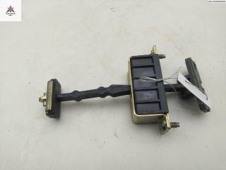 ограничитель открывания двери Mercedes-Benz C-Класс W203/S203/CL203 [рестайлинг] 2004, универсал