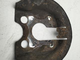 защитный кожух тормозного механизма Peugeot 307 1 поколение 2002, 1.6 л., бензин, МКПП, чёрный, хетчбэк 3 дв.