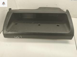 бардачок Volkswagen Golf 3 поколение 1992, 1.4 л., бензин, МКПП, красный, хетчбэк 3 дв., 1H1857924