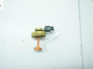 Крышка бачка тормозной жидкости Volkswagen Sharan 1 поколение [рестайлинг] 2001, 1.9 л., дизель, МКПП, серый, минивэн, 6NO973702