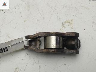 коромысло клапана (рокер) Peugeot 307 1 поколение 2004, 1.4 л., бензин, МКПП, серый, универсал, KFU, ET3J4