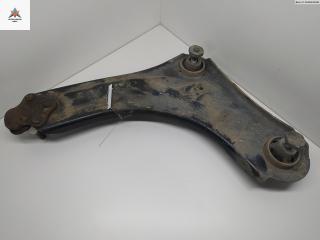 рычаг передний правый Renault Megane 3 поколение 2010, 1.5 л., дизель, МКПП, чёрный, хетчбэк 3 дв.