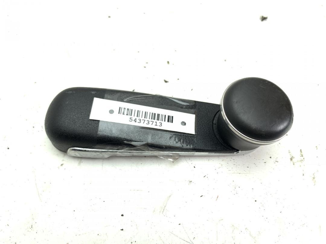 ручка стеклоподъемника Mercedes-Benz C W202 1996, 1.8 л., бензин, МКПП, серый, седан
