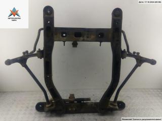 подрамник передний Kia Carnival UP/GQ [рестайлинг] 2003, 2.9 л., дизель, АКПП, серый, минивэн