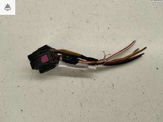 разъем (фишка) проводки Volkswagen Passat B5 1997, 1.8 л., бензин, АКПП, синий, универсал, 3B0937713