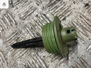 крышка бачка гидроусилителя Audi TT 8N 2000, 1.8 л., Ti, бензин, МКПП