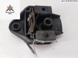 кронштейн радиатора BMW 3 серия E36 1991, 1.8 л., бензин, МКПП, красный, седан, 1723339