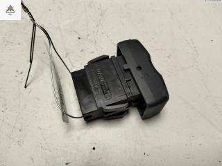 кнопка центрального замка Dacia (Renault) Logan 2007, 1.4 л., бензин, МКПП, синий, универсал, 213517