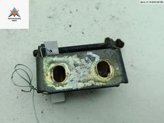 петля крышки багажника Ford Mondeo 2 поколение 1996, синий, хетчбэк 5 дв.