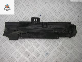 кронштейн радиатора BMW 1 серия E81/E82/E87/E88 2005, 1.6 л., бензин, МКПП, серый, хетчбэк 5 дв., 17107524914