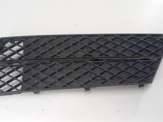 заглушка (решетка) в бампер BMW 5 серия E60/E61 [рестайлинг] 2008, 2.5 л., бензин, АКПП, серый, седан, 51117178097