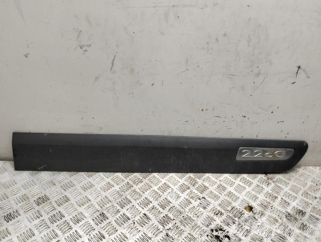 молдинг двери передней правой Renault Espace IV 2004, 2.2 л., дизель, АКПП, серый, минивэн, 8200098949
