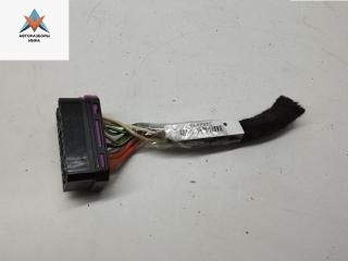 разъем (фишка) проводки Audi A6 4B/C5 [рестайлинг] 2003, 2.4 л., бензин, АКПП, серый, универсал, 8L0971978