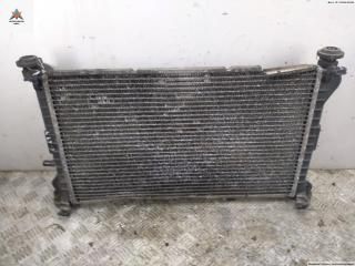 радиатор охлаждения Ford Focus 1 поколение 2000, 1.4 л., бензин, МКПП, зелёный, универсал, 98AW8K160DF