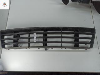 заглушка (решетка) в бампер Audi A6 4B/C5 2000, 2.5 л., дизель, МКПП, чёрный, универсал, 4B0807683F